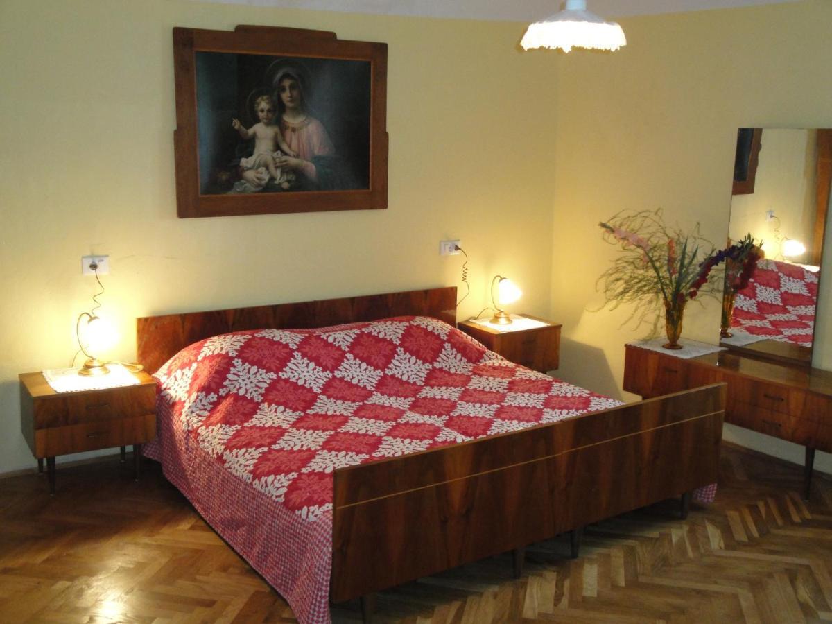 Authentic Traditional Soca Valley Home Kanal Buitenkant foto